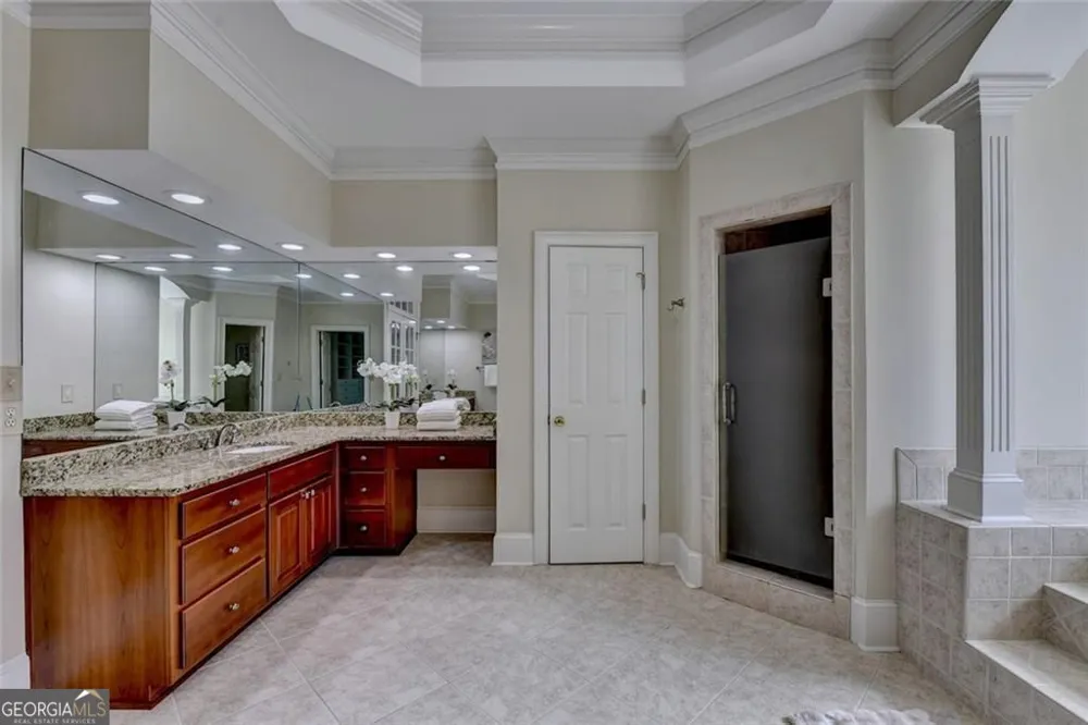 2200 Ascott Valley TRCE Johns Creek, GA 30097