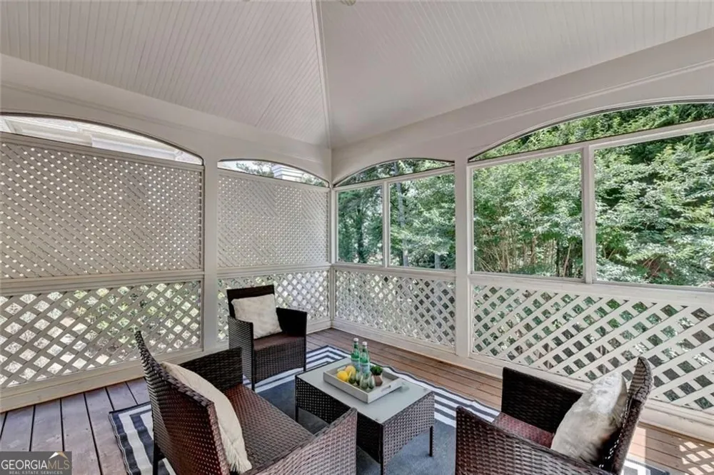 2200 Ascott Valley TRCE Johns Creek, GA 30097
