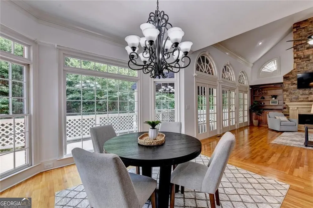 2200 Ascott Valley TRCE Johns Creek, GA 30097