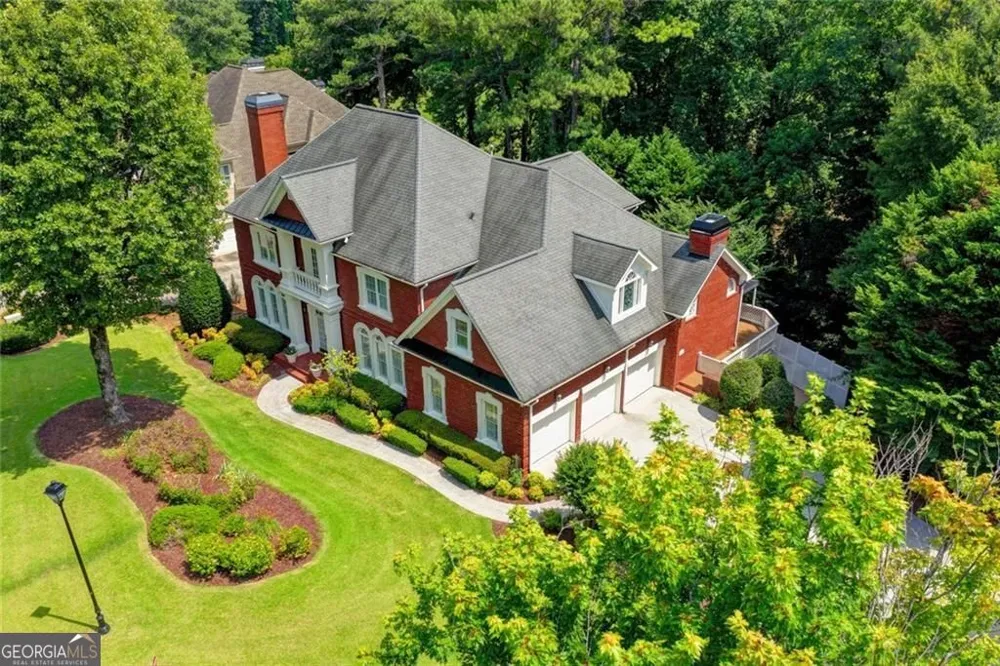 2200 Ascott Valley TRCE Johns Creek, GA 30097