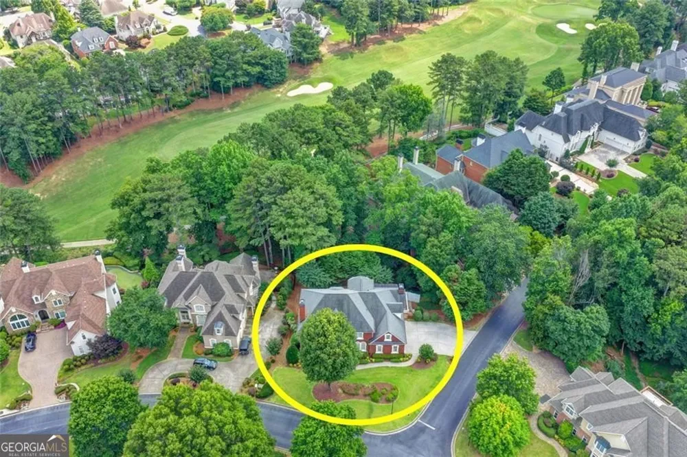 2200 Ascott Valley TRCE Johns Creek, GA 30097