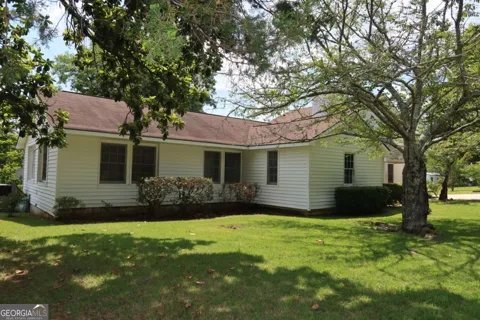 372 Old Monticello RD