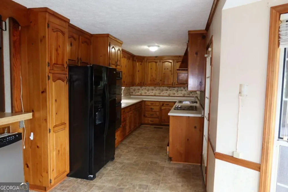 372 Old Monticello RD Milledgeville, GA 31061