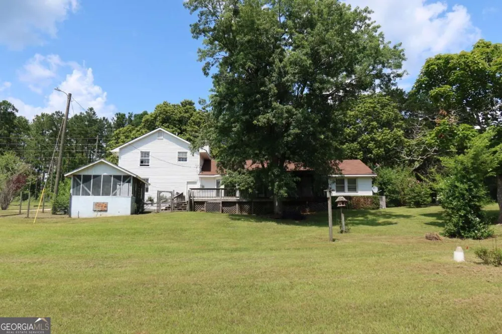 372 Old Monticello RD Milledgeville, GA 31061