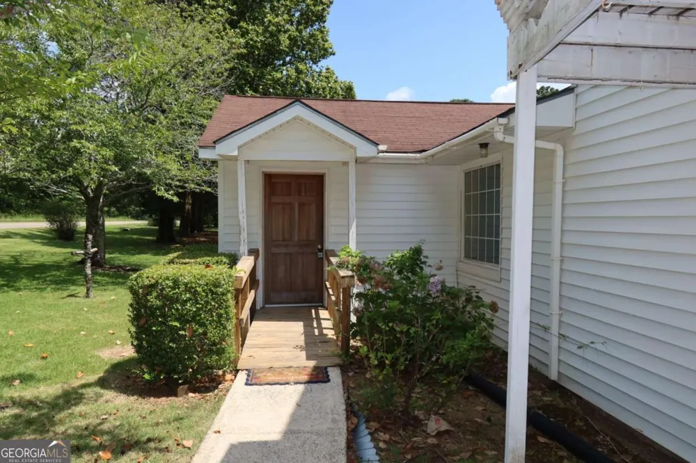 372 Old Monticello RD Milledgeville, GA 31061