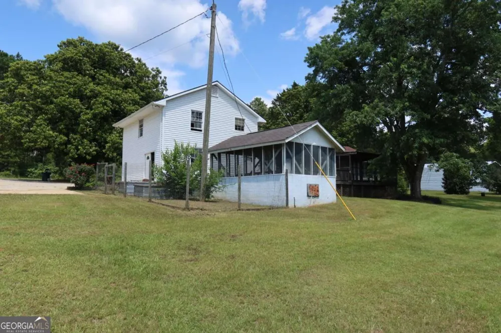 372 Old Monticello RD Milledgeville, GA 31061
