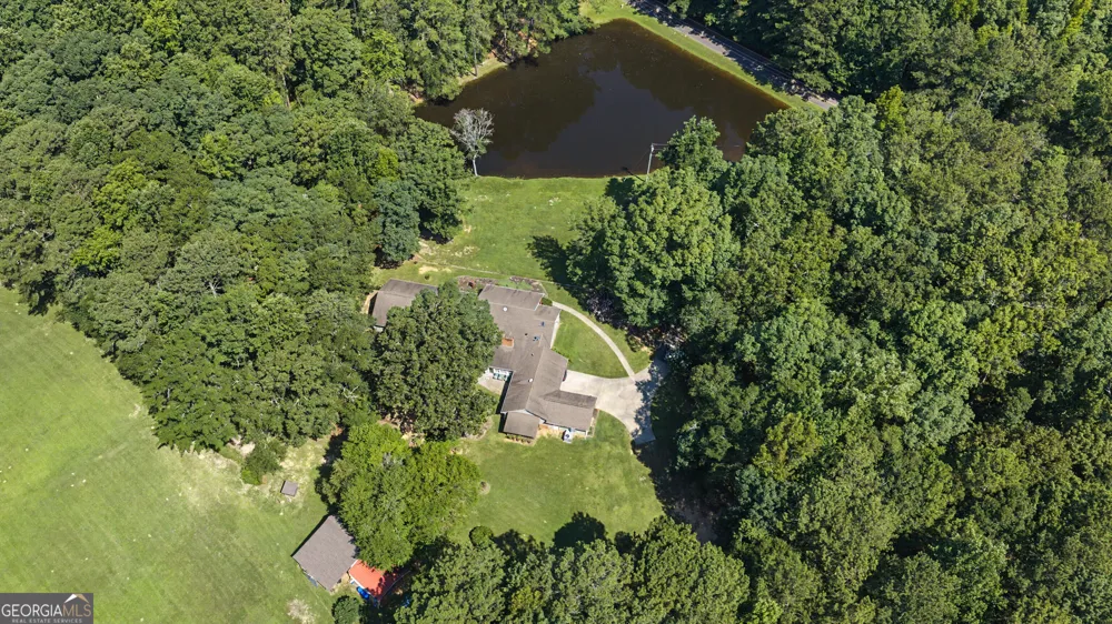 121 Peacock RD Barnesville, GA 30204