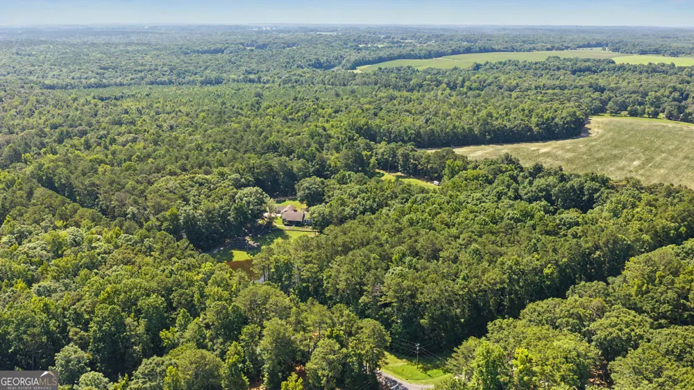121 Peacock RD Barnesville, GA 30204