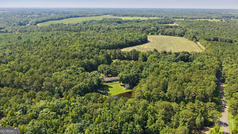 121 Peacock RD Barnesville, GA 30204