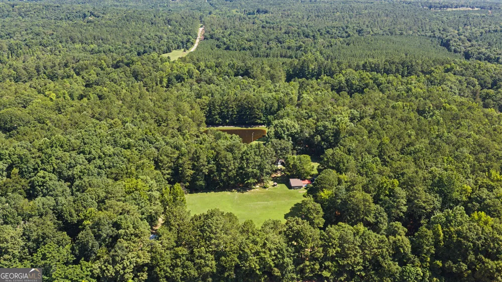121 Peacock RD Barnesville, GA 30204