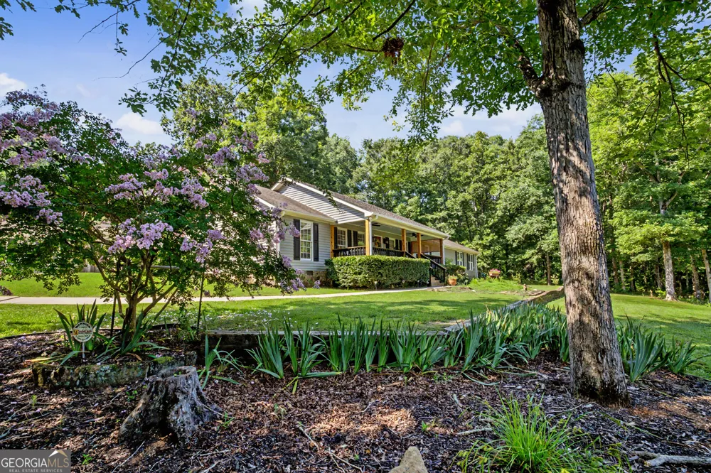 121 Peacock RD Barnesville, GA 30204