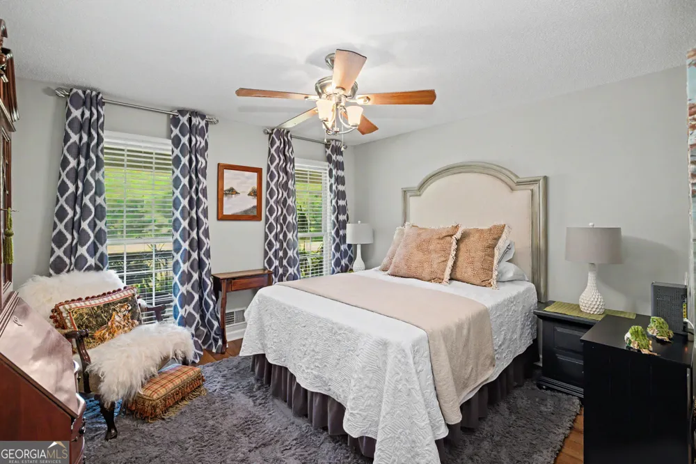 121 Peacock RD Barnesville, GA 30204