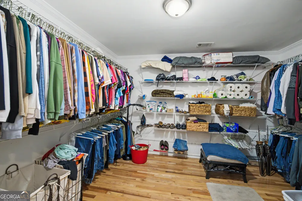 121 Peacock RD Barnesville, GA 30204