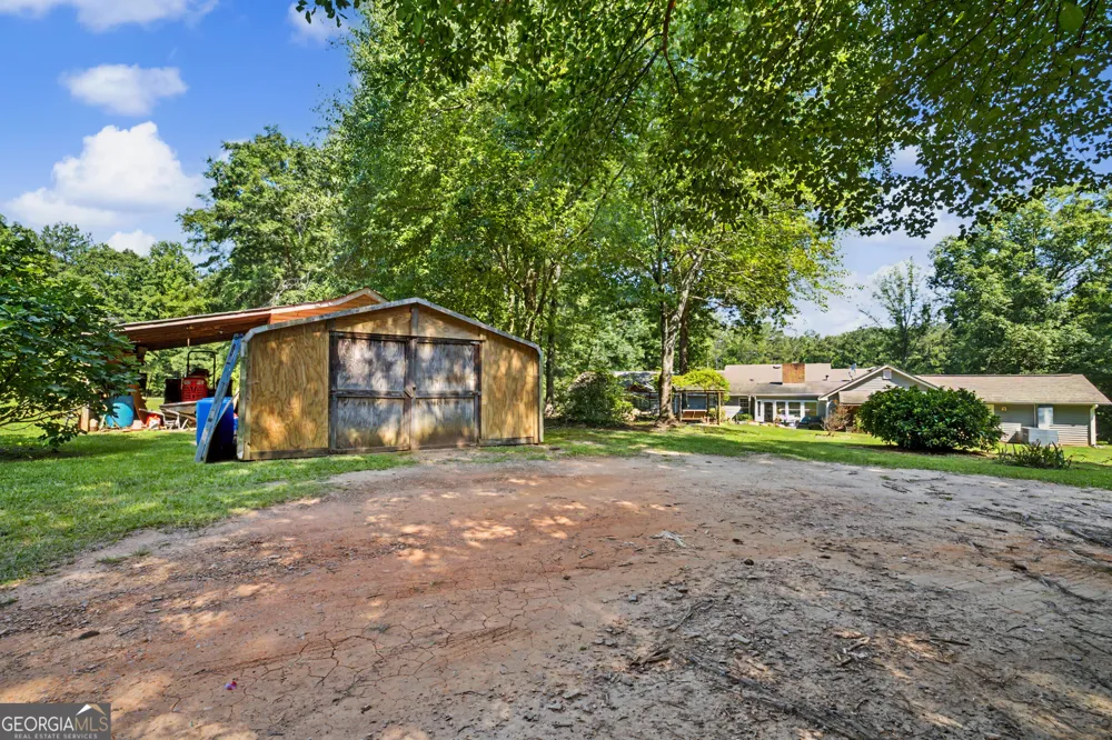 121 Peacock RD Barnesville, GA 30204