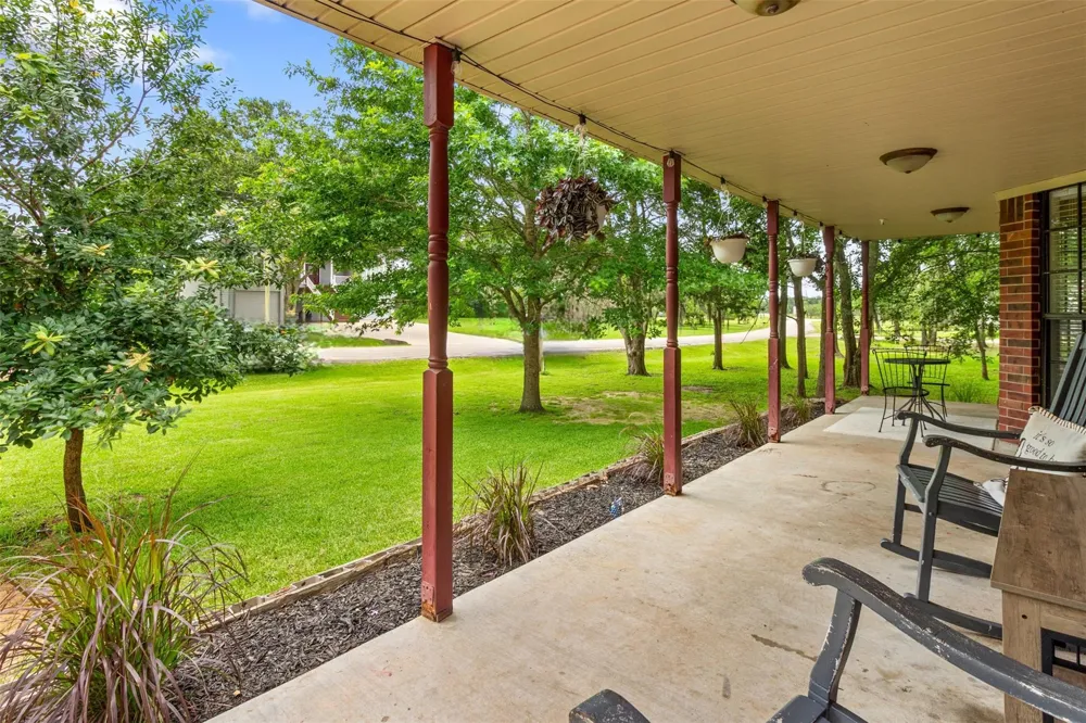 4508 County Road 502d Sweeny, TX 77480