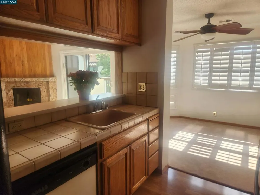 21109 Gary Drive Hayward, CA 94546