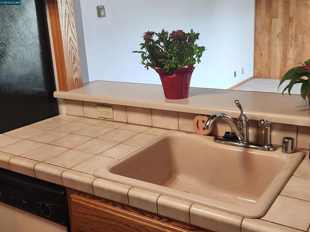 21109 Gary Drive Hayward, CA 94546