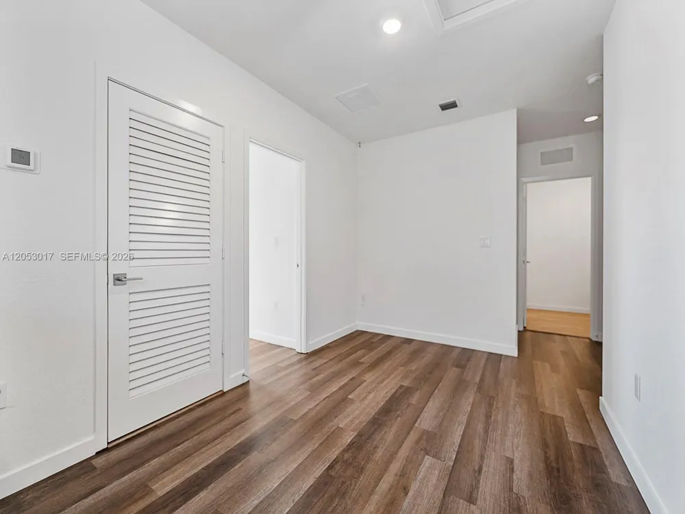 501 NE 6th Ct Florida City, FL 33034