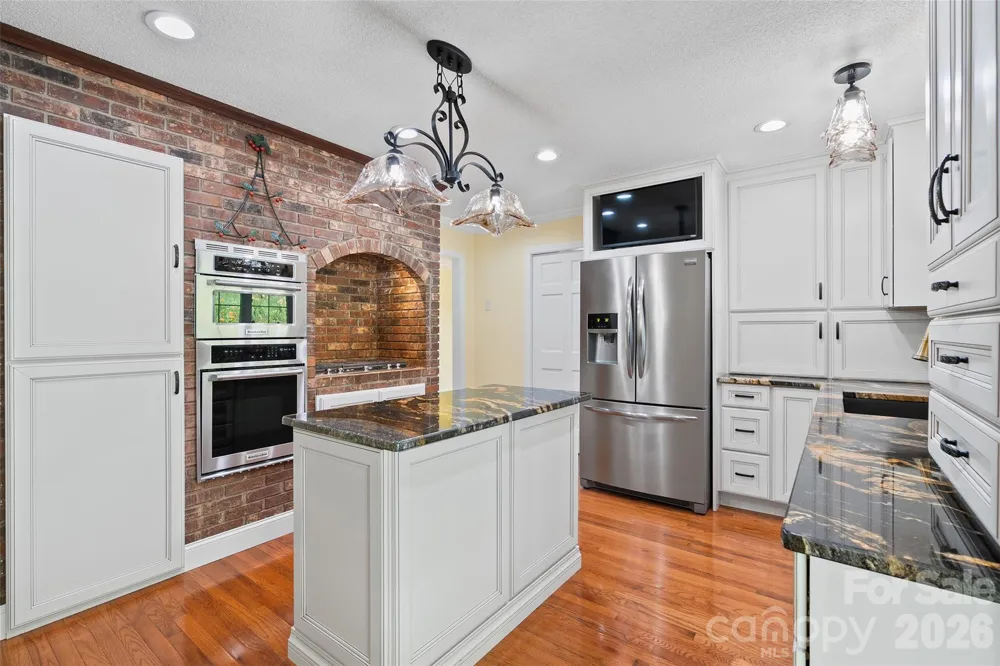 121 Fortner Drive Waynesville, NC 28786