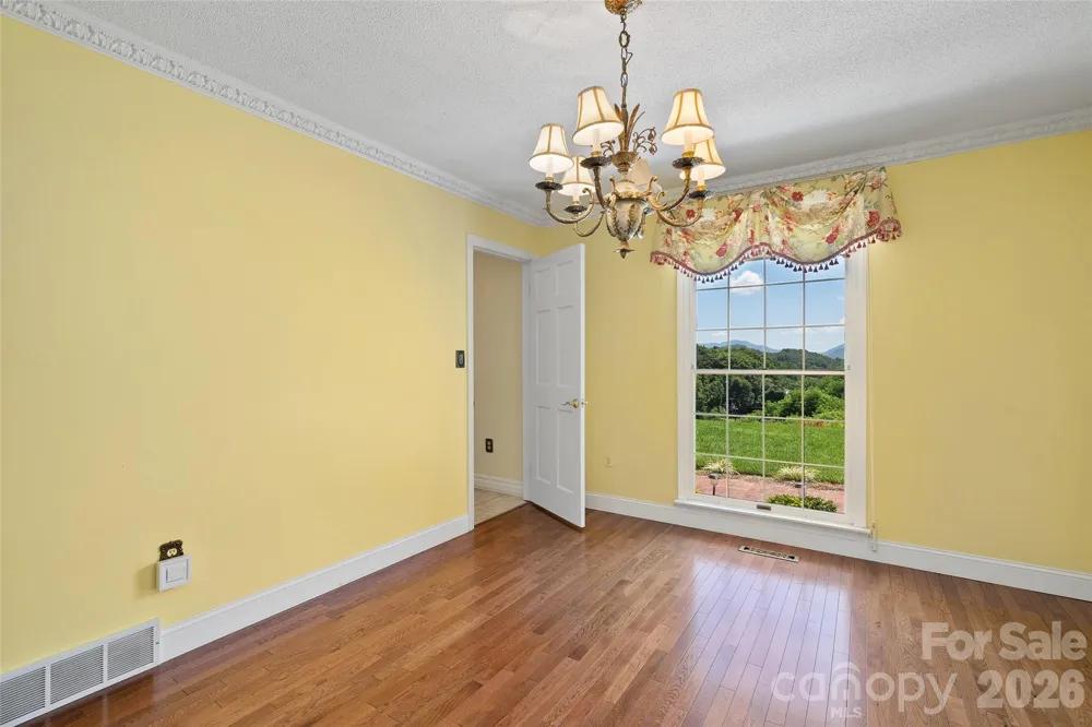 121 Fortner Drive Waynesville, NC 28786