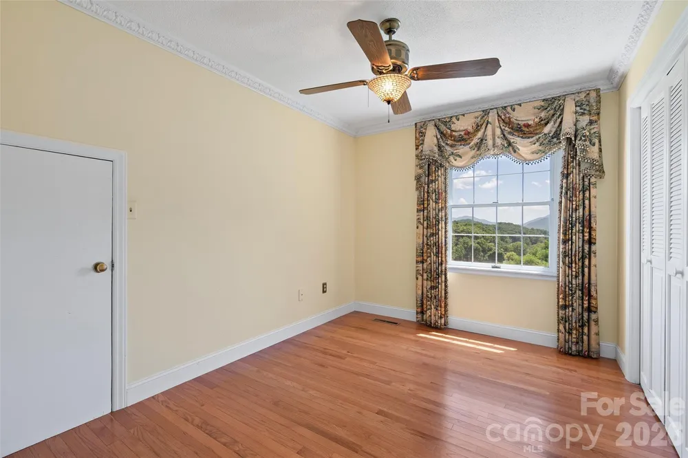 121 Fortner Drive Waynesville, NC 28786