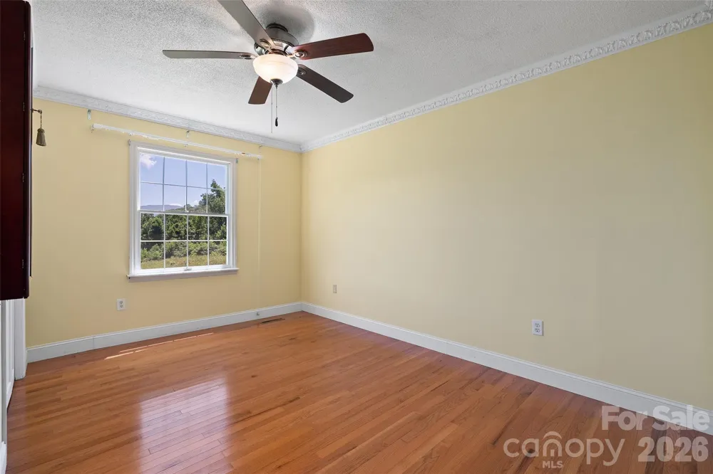 121 Fortner Drive Waynesville, NC 28786