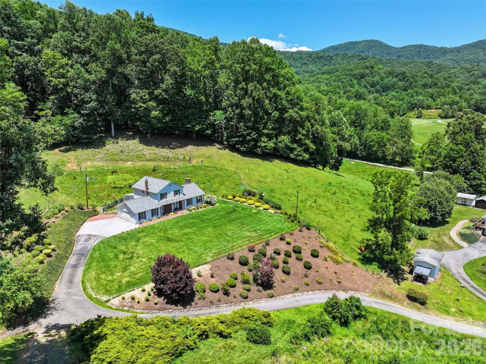 121 Fortner Drive Waynesville, NC 28786