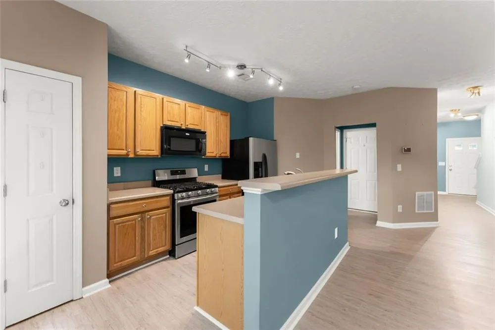 6711 Safeharbour Way Flowery Branch, GA 30542