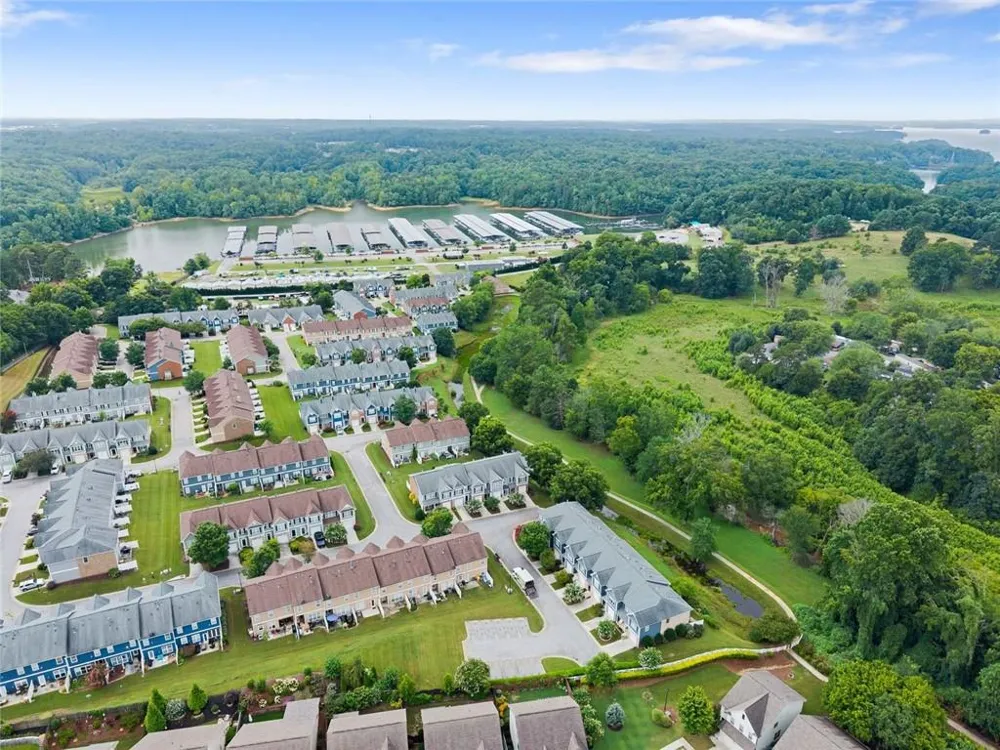 6711 Safeharbour Way Flowery Branch, GA 30542