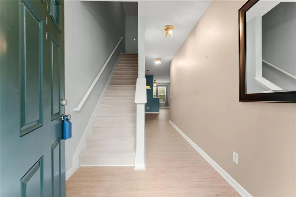 6711 Safeharbour Way Flowery Branch, GA 30542