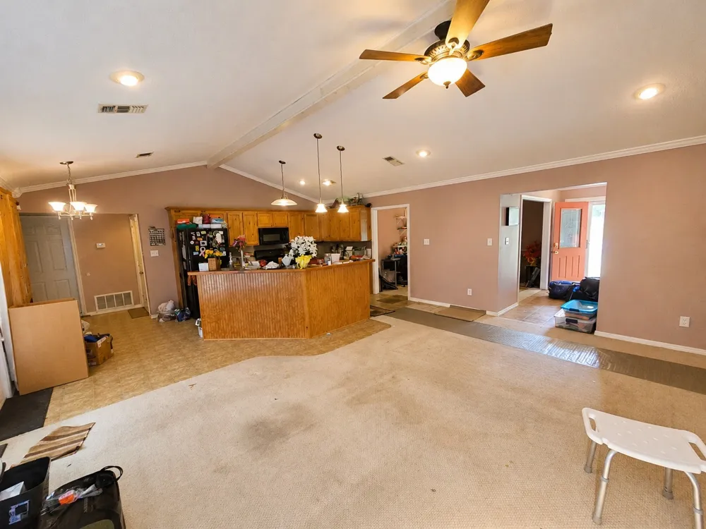 305 Bob White Street Pittsburg, TX 75686