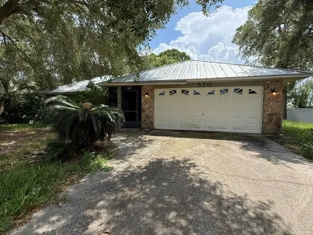 570 LONDONDERRY CIRCLE SE Palm Bay, FL 32909