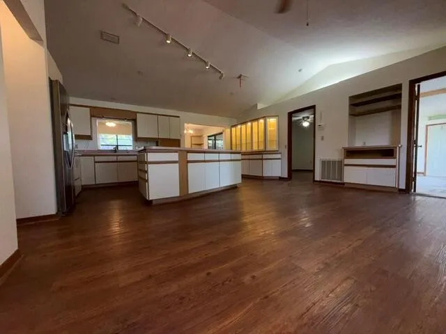 570 LONDONDERRY CIRCLE SE Palm Bay, FL 32909