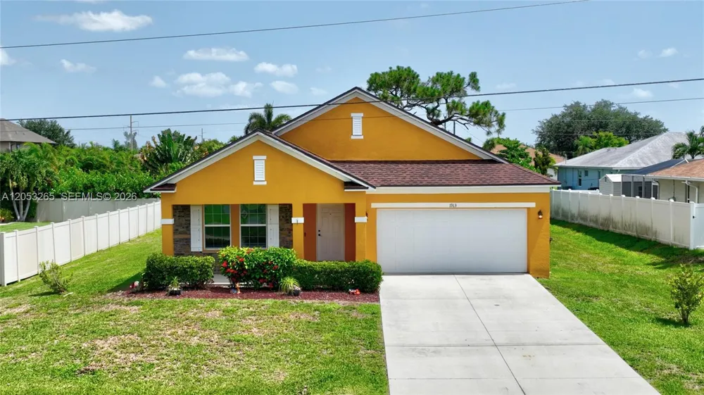 1913 SW 26th Terrace Cape Coral, FL 33914