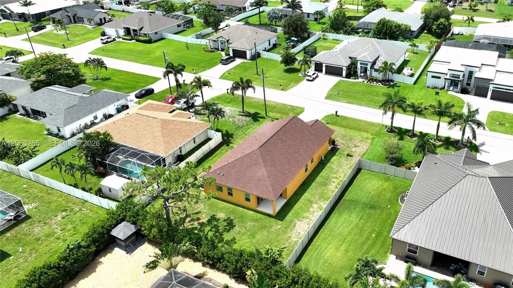1913 SW 26th Terrace Cape Coral, FL 33914