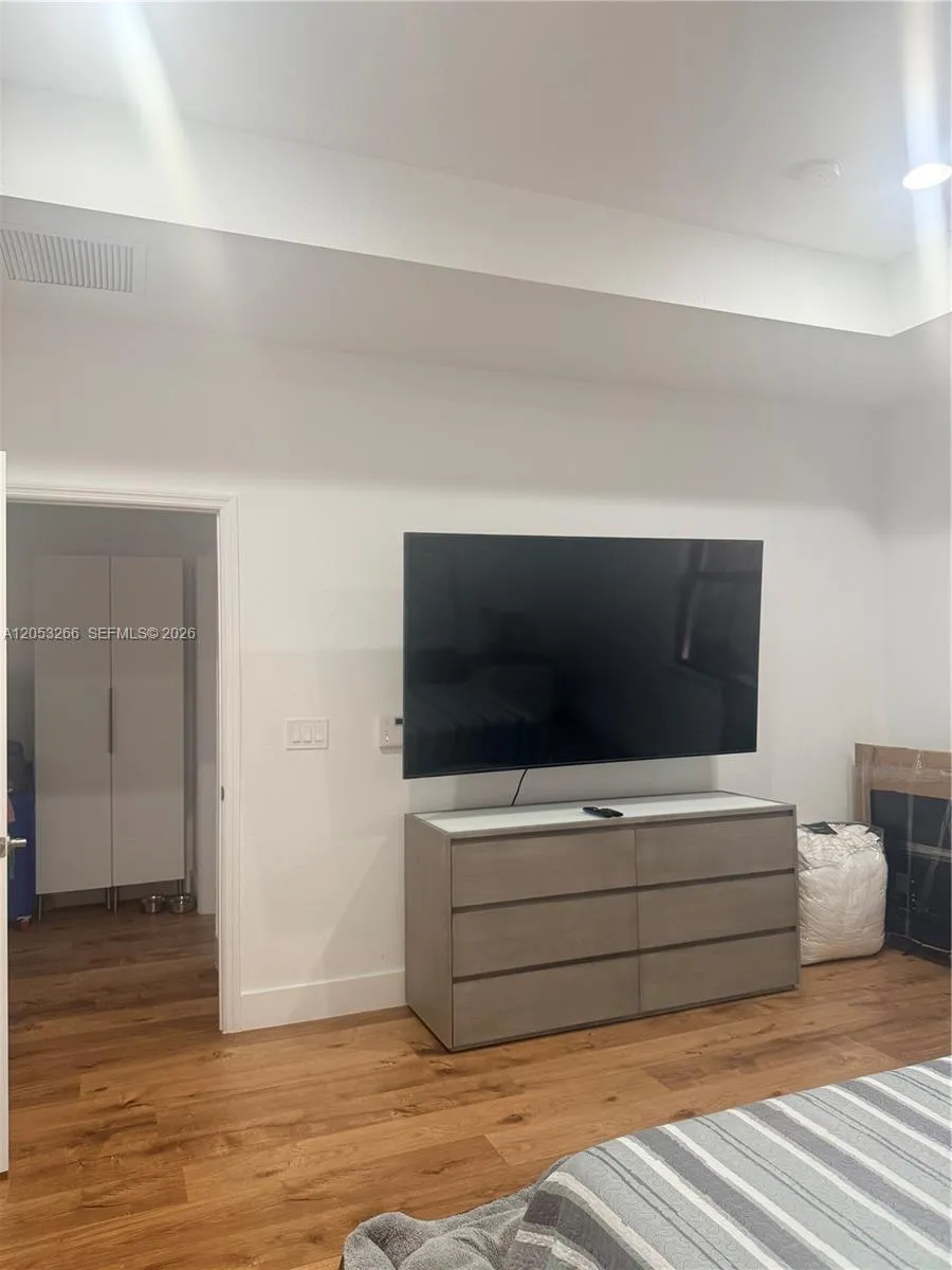 10057 NW 88th Ter Doral, FL 33178