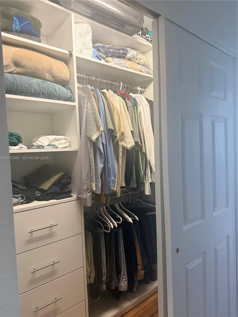 10057 NW 88th Ter Doral, FL 33178