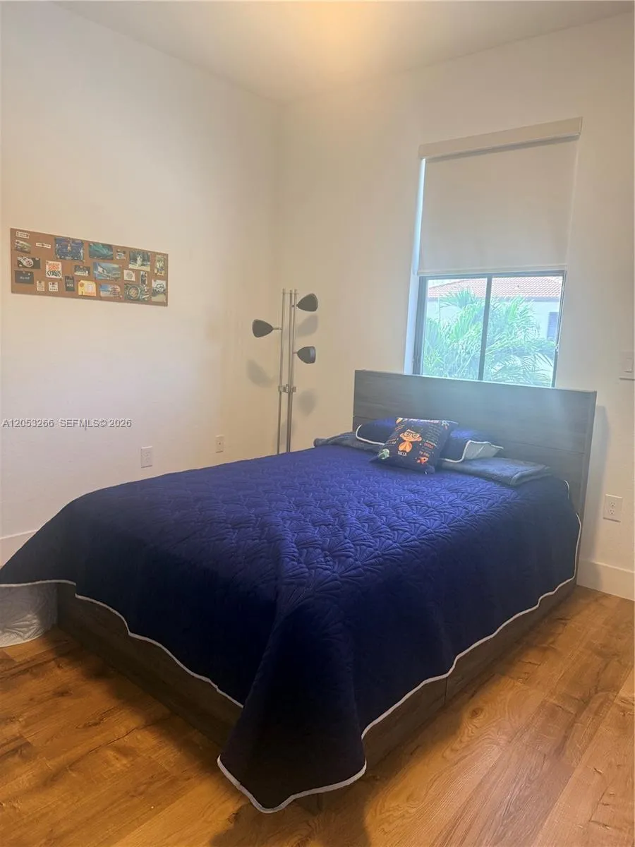 10057 NW 88th Ter Doral, FL 33178