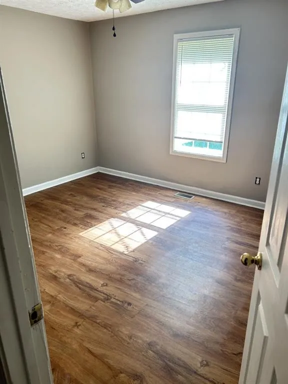 1149 Granite Lane Loganville, GA 30052
