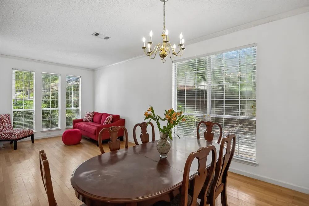 2401 Pinehurst Court Highland Village, TX 75077