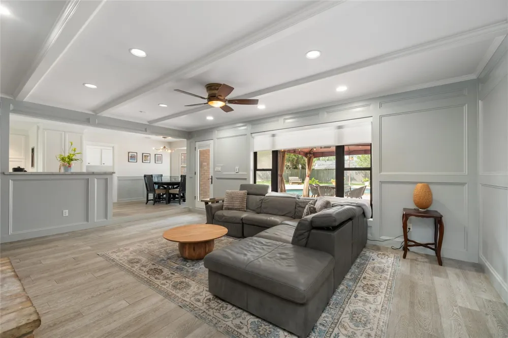 2030 Willowmoss Court Houston, TX 77008