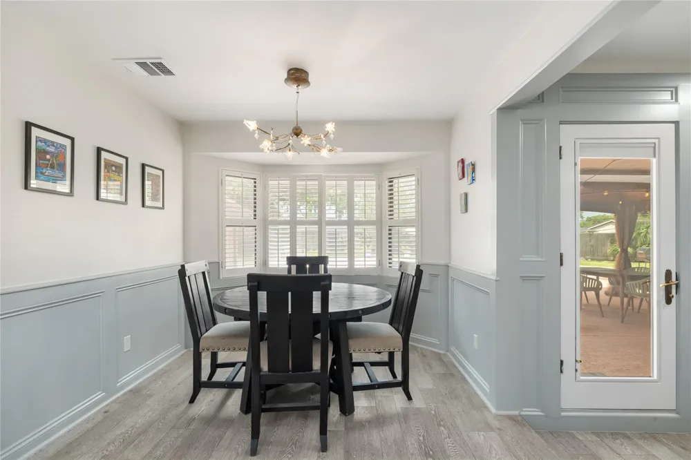 2030 Willowmoss Court Houston, TX 77008