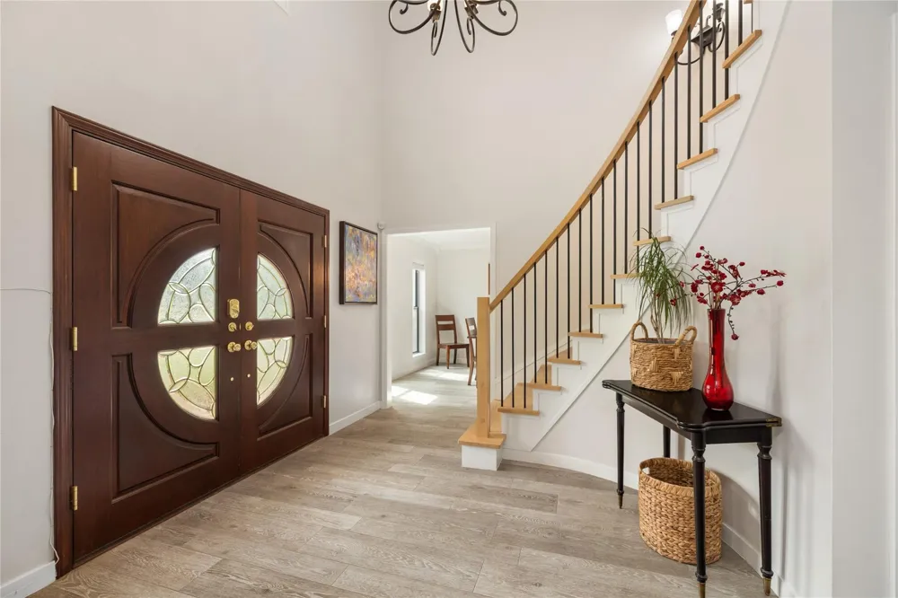 2030 Willowmoss Court Houston, TX 77008