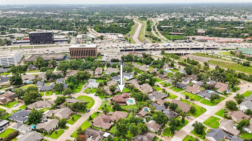 2030 Willowmoss Court Houston, TX 77008