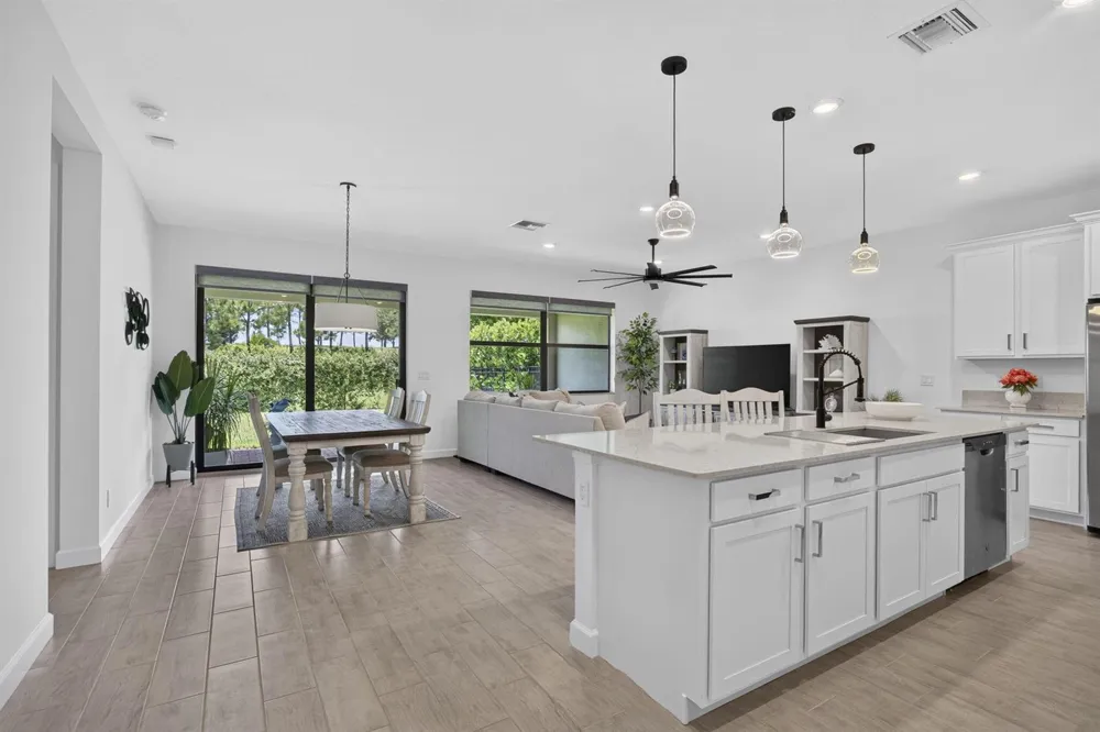 1217 Wandering Willow Way Loxahatchee, FL 33470
