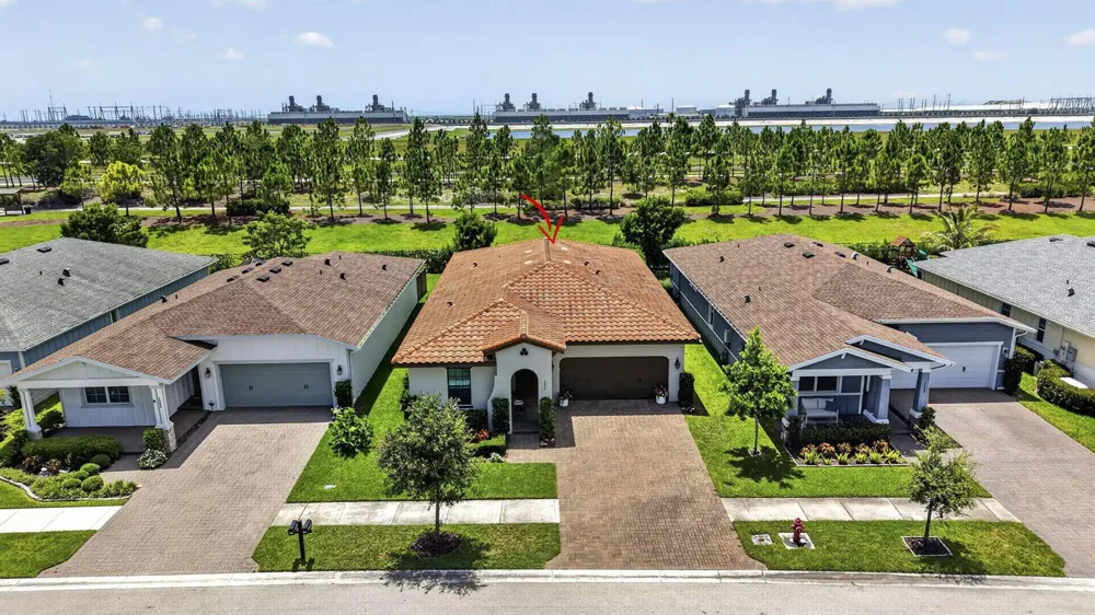 1217 Wandering Willow Way Loxahatchee, FL 33470