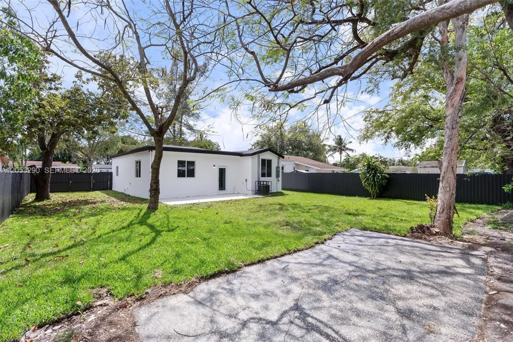 1305 Dunad Avenue Opa-Locka, FL 33054