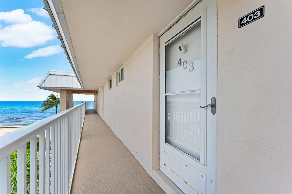 3851 Ocean Boulevard #403 Gulf Stream, FL 33483