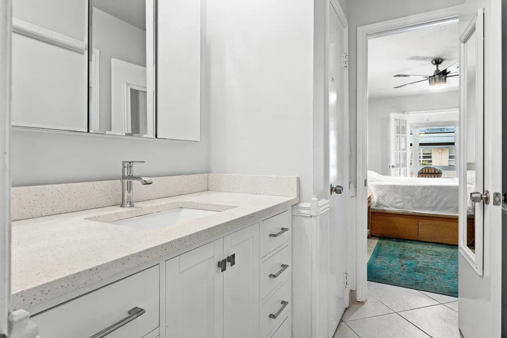 3851 Ocean Boulevard #403 Gulf Stream, FL 33483