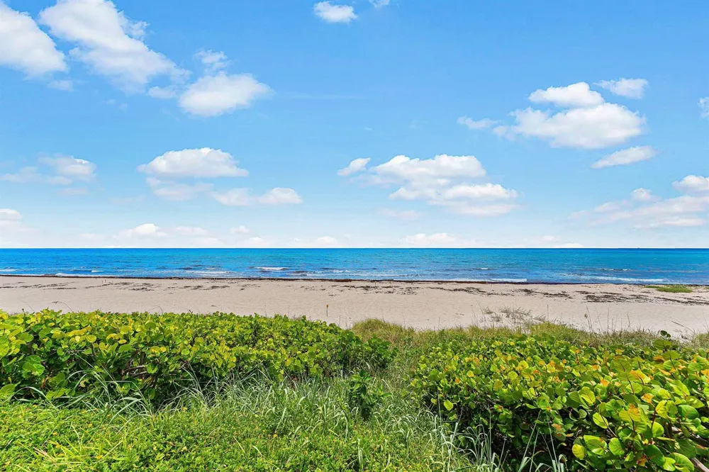 3851 Ocean Boulevard #403 Gulf Stream, FL 33483